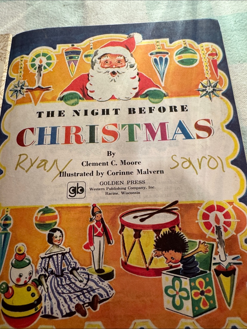 Little : The Night Before Christmas - Santa Red Holiday Classic - Picture 3 of 5